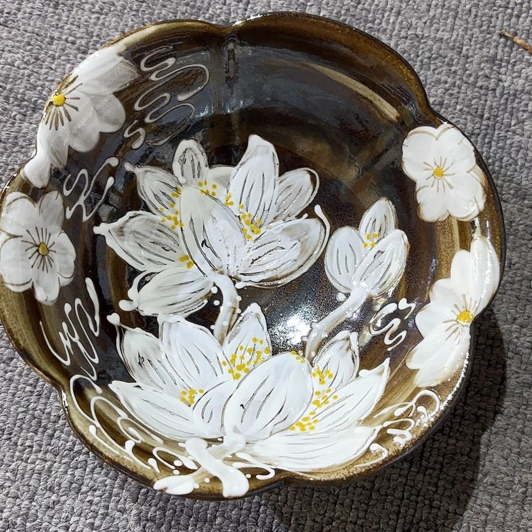 瓷片兔兔好可爱啊好