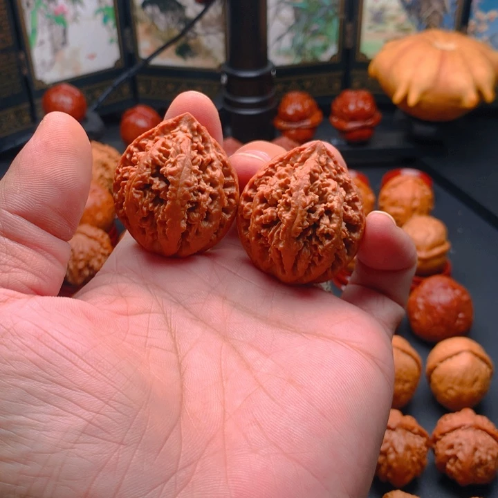 桃核把件明****翼野生小手捻