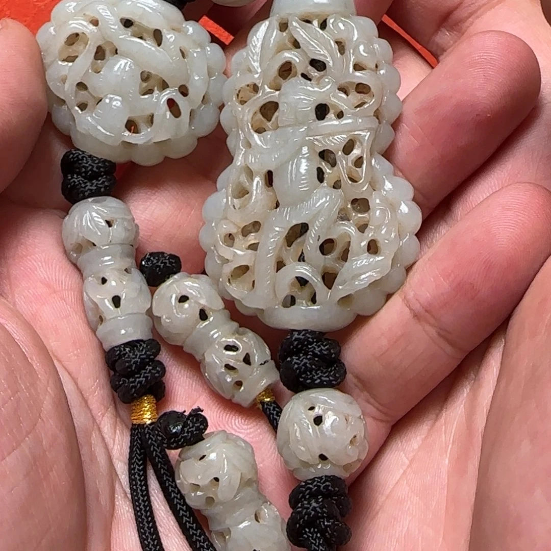 小***才和田玉未镶嵌挂件