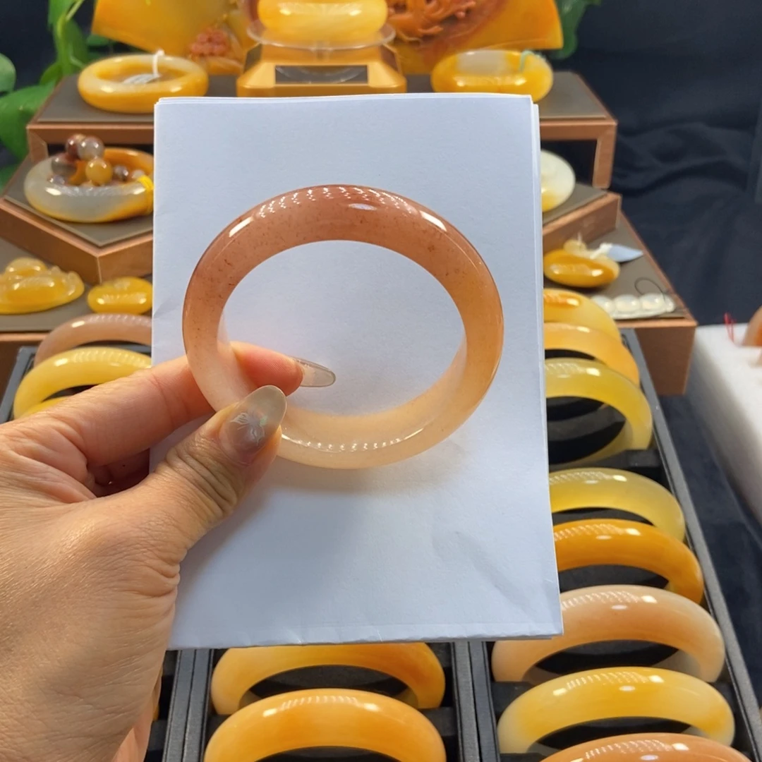 石英质玉（黄龙玉）未镶嵌手镯阳阳