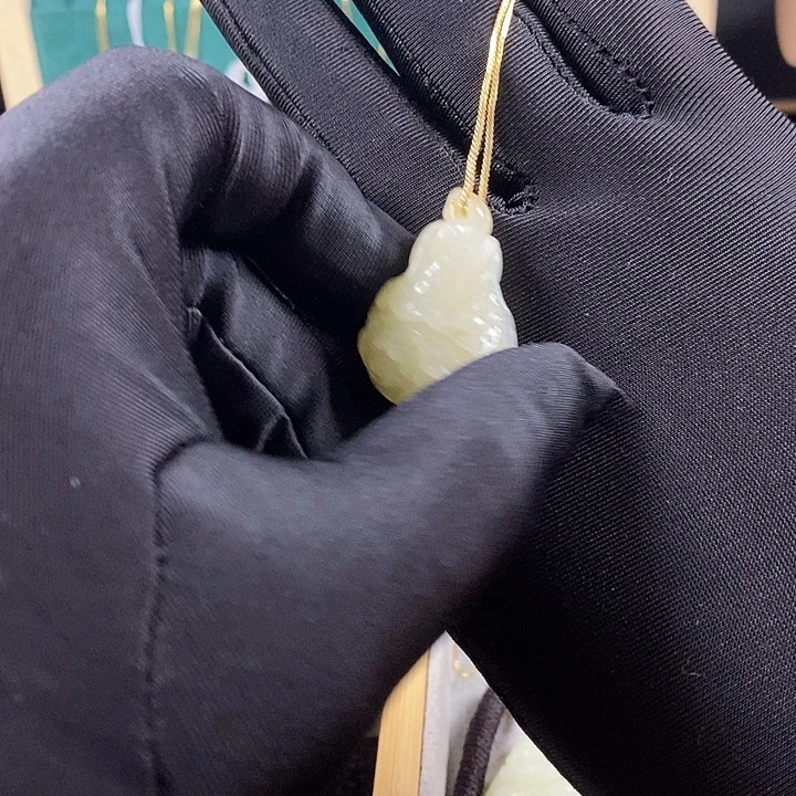 和田玉（糖玉）未镶嵌手链