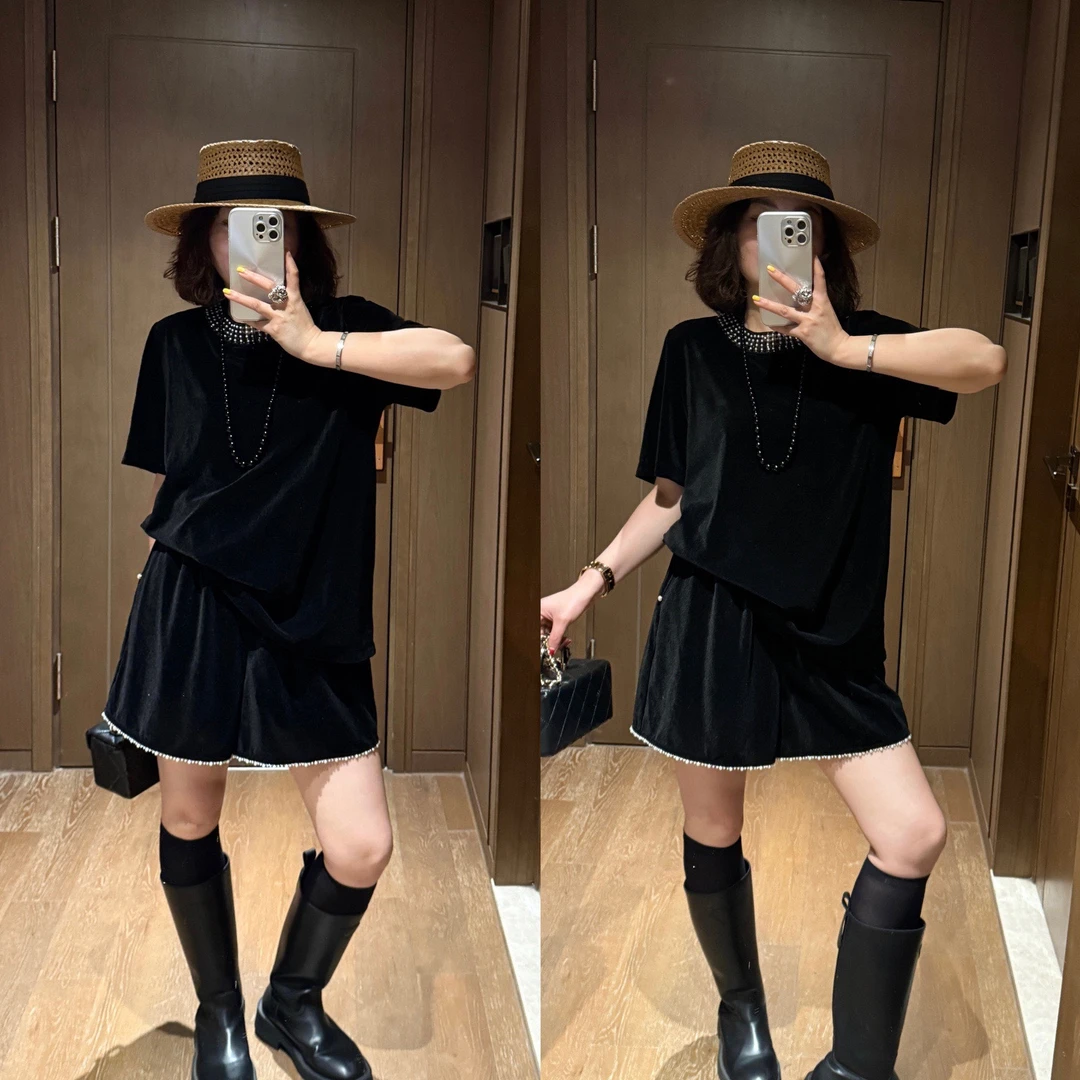 YDFSTUDIO小众【贵族千金】欧货高品重磅钉珠拼接设计上衣+短裤套装