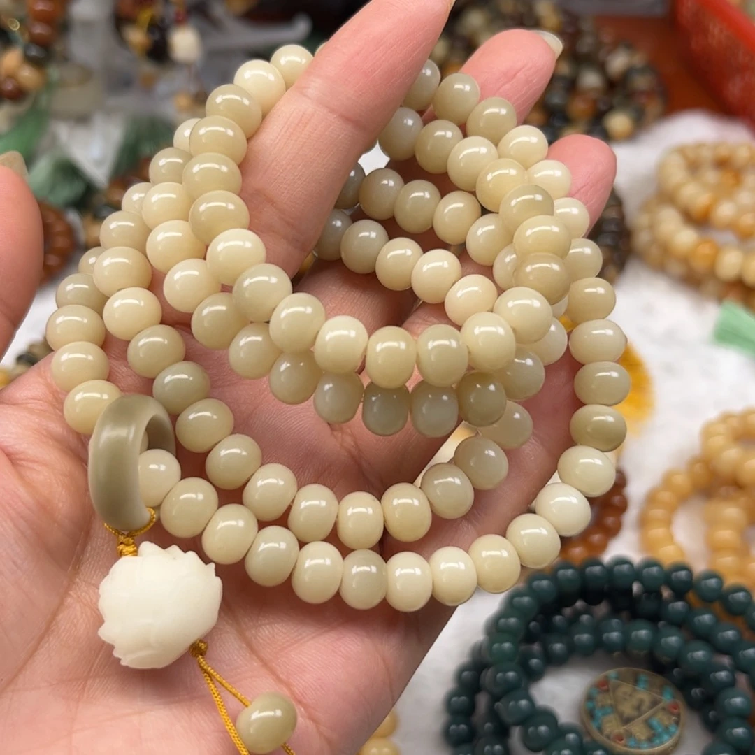 吊坠菩提根/象牙果
