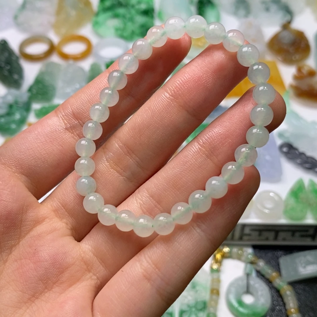 定制翡翠未镶嵌手串