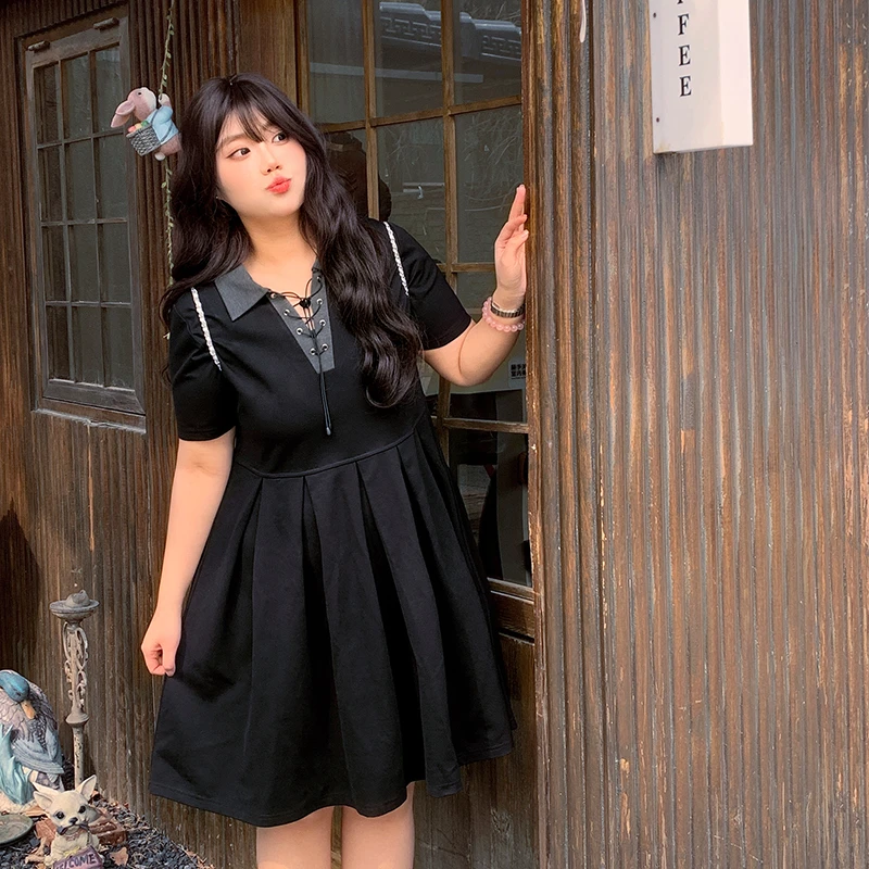 YUZI/鱼子2025翻领学院风中长裙显瘦气质大码连衣裙收腰POLO领