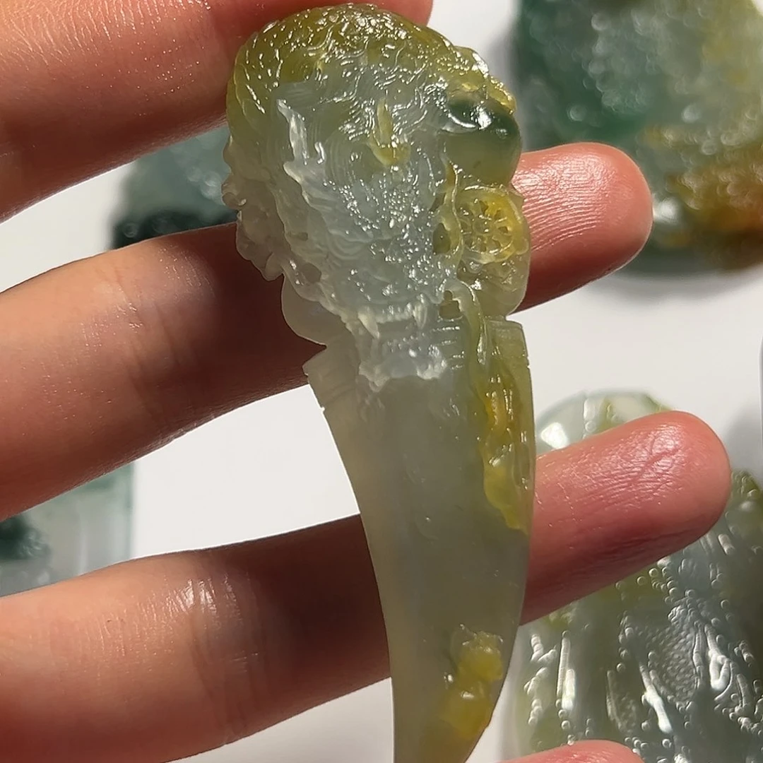 未镶嵌定制翡翠挂件