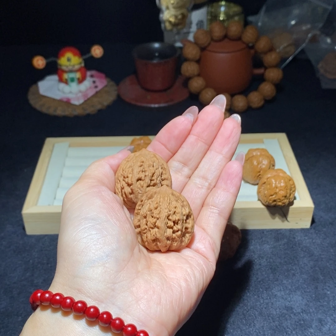 文玩核桃吊坠汉高虎33