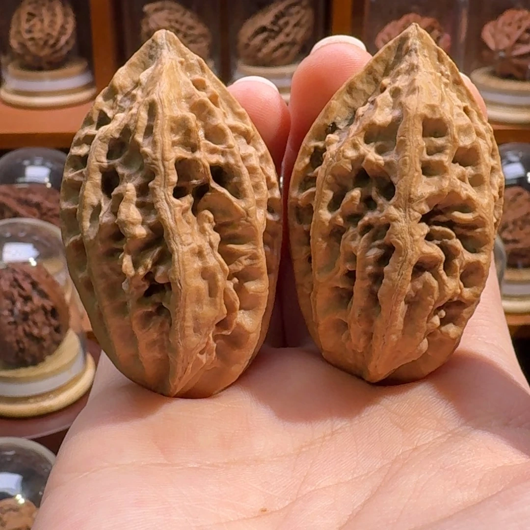 文玩核桃把件巨无霸鸡心