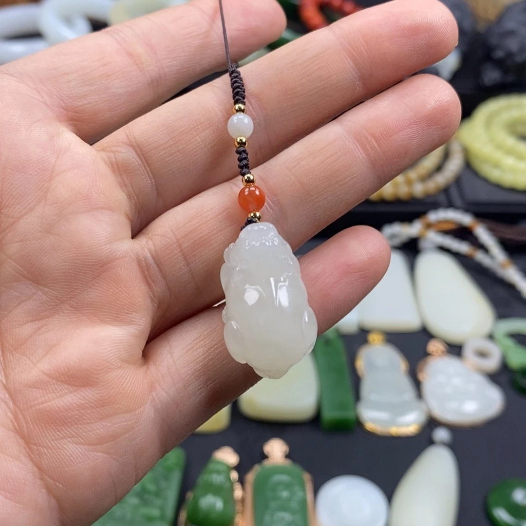 和田玉吊坠(不含链)未镶嵌