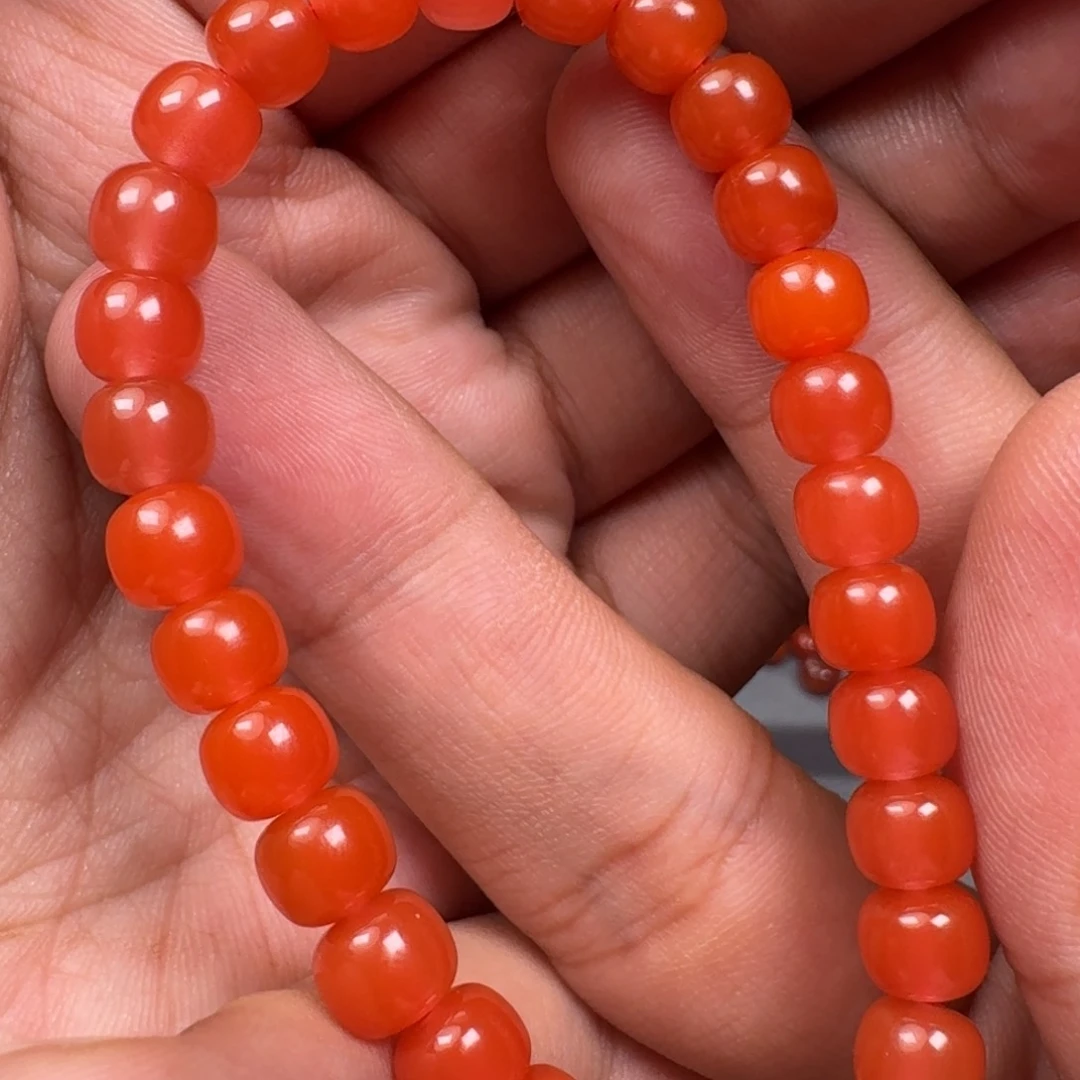 南红玛瑙樱桃红老型手串7mm未镶嵌
