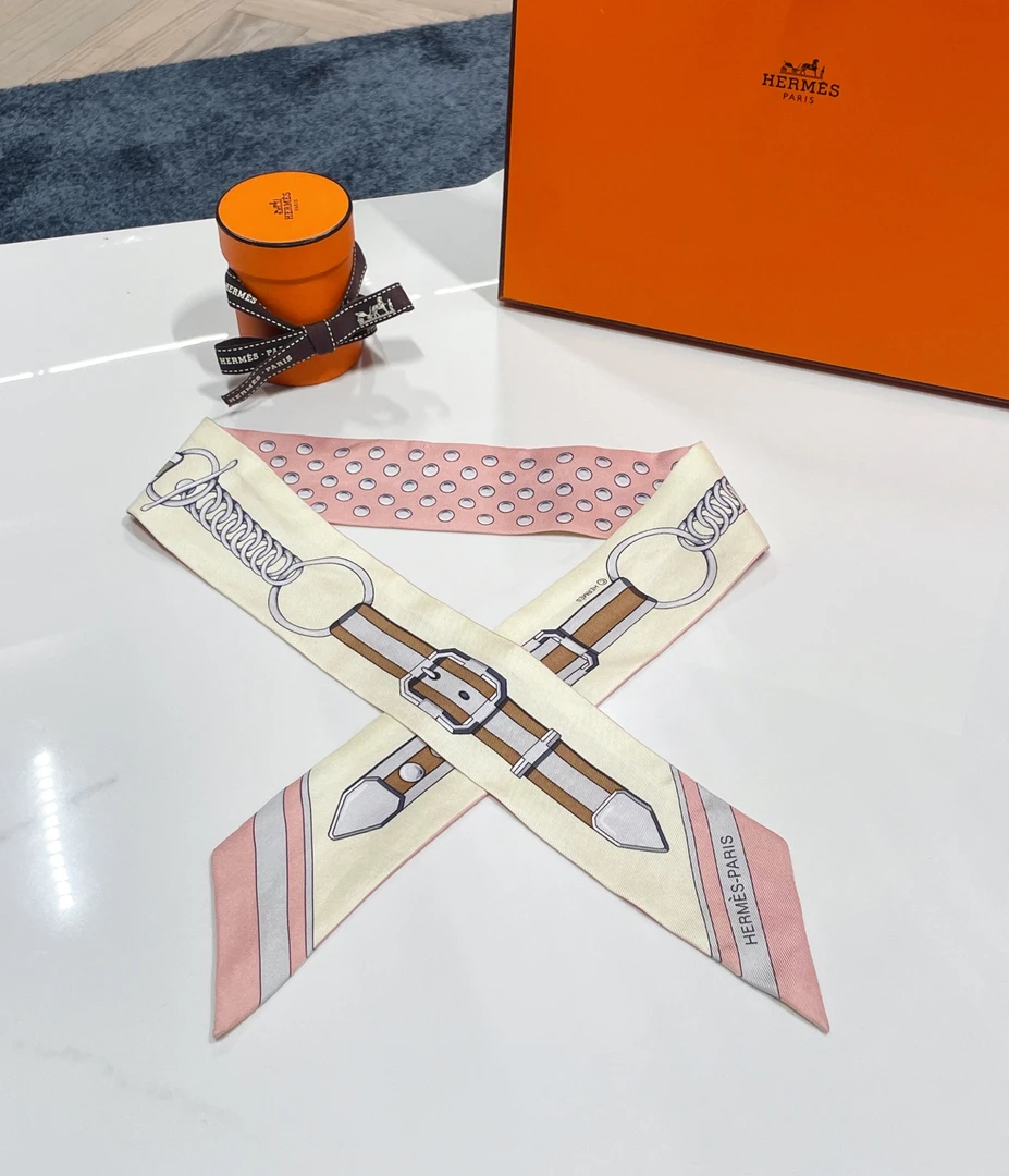 未使用 Hermes/爱马仕 爱马仕丝巾