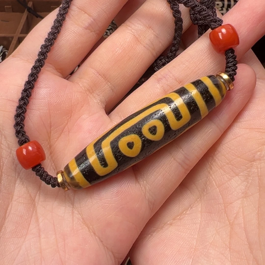 庆***莫玛瑙/玉髓颈饰未镶嵌