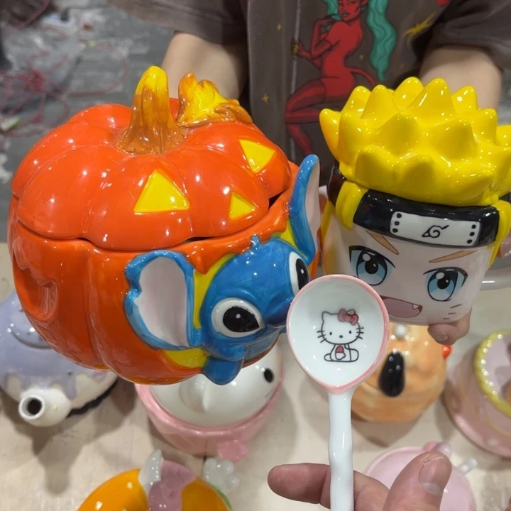紫砂在干嘛呀亲爱呢