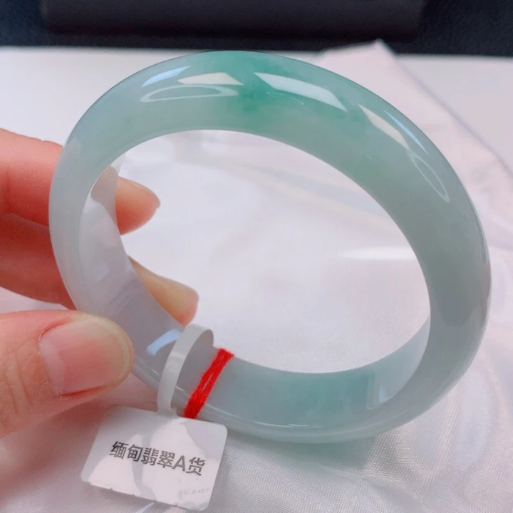 翡翠未镶嵌手镯58圈口