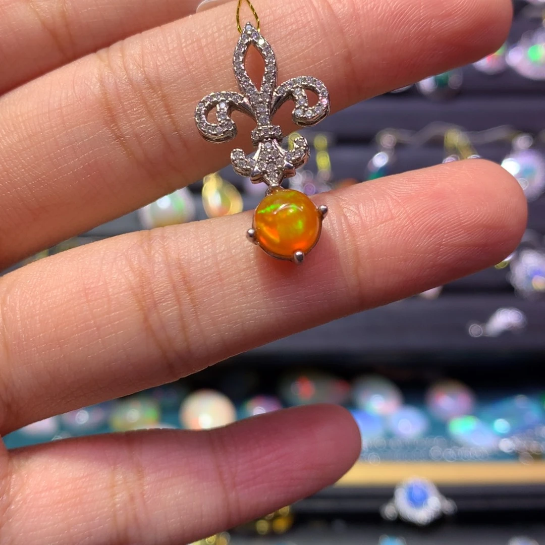 银S925镶嵌欧泊吊坠