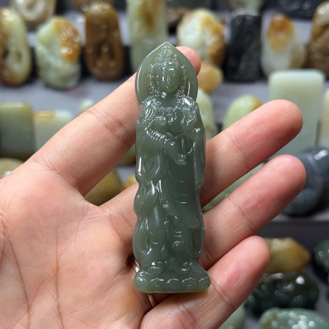 颈饰未镶嵌和田玉