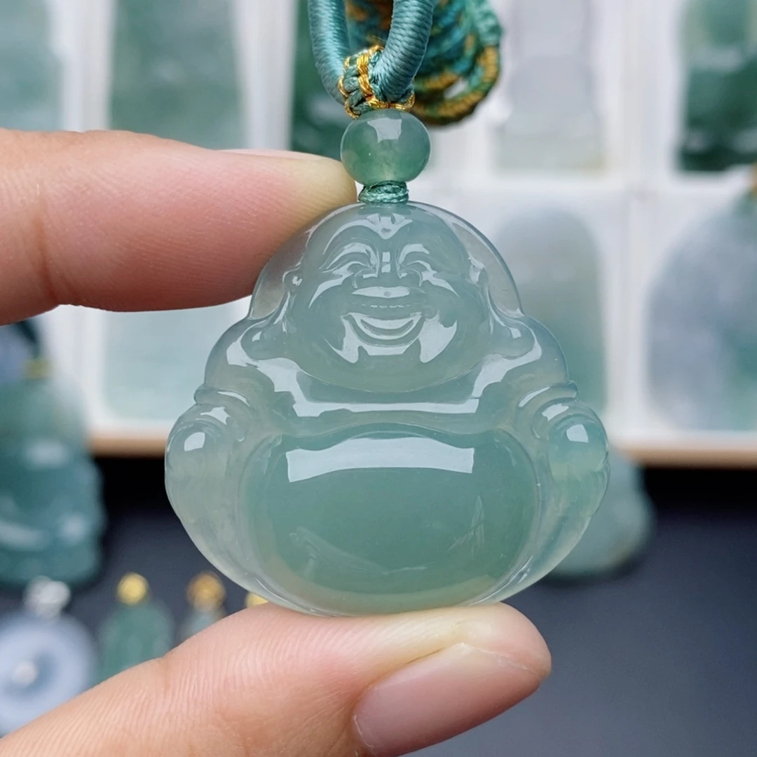 颈饰未镶嵌翡翠佛