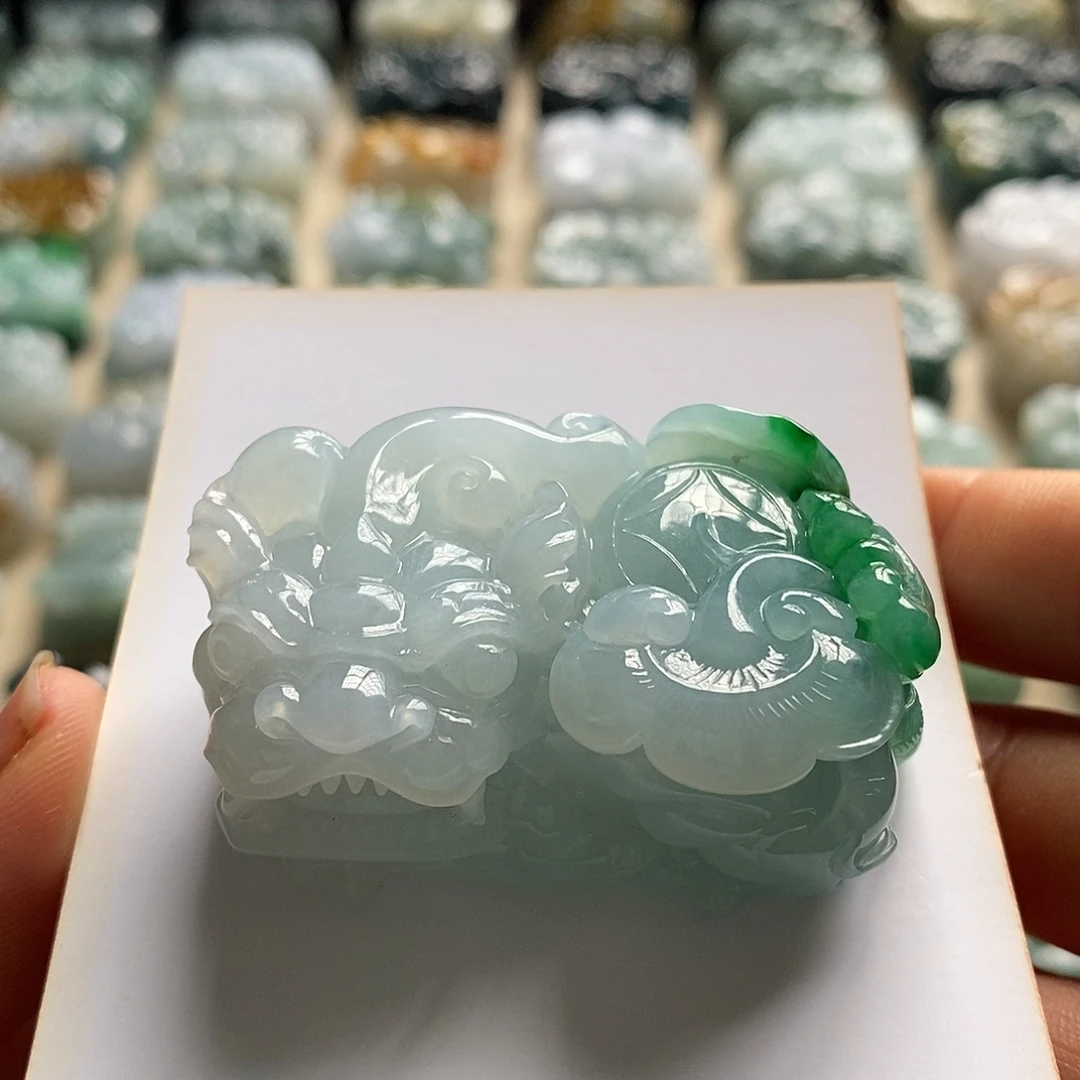 颈饰未镶嵌翡翠天然翡翠貔貅吊坠