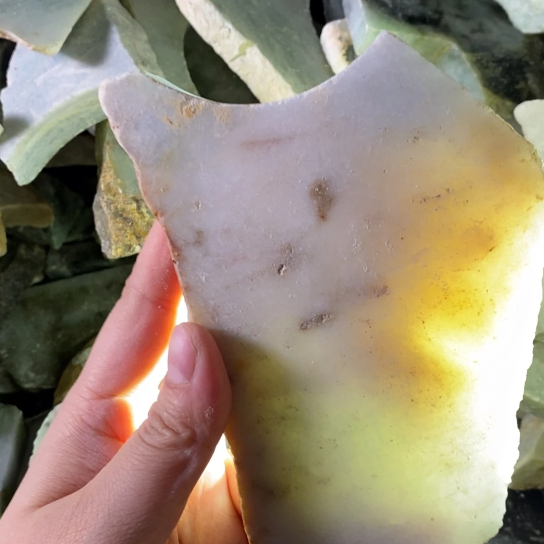 颈饰未镶嵌翡翠天然翡翠