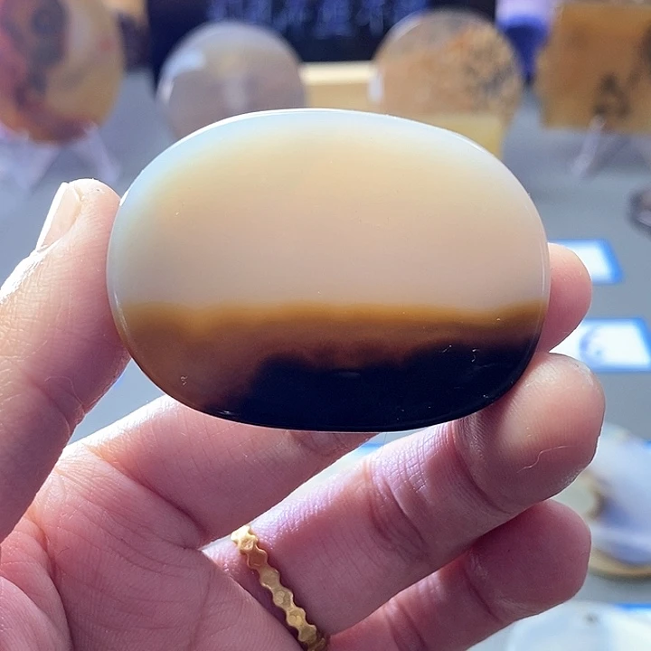 玛瑙/玉髓未镶嵌珠宝半成品