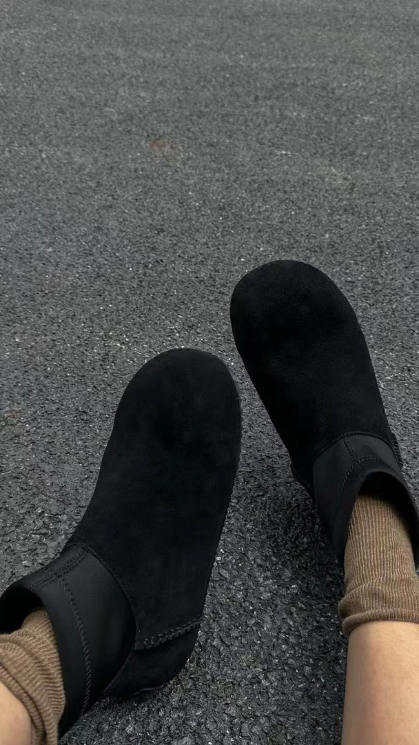 月月 2025新款小众极简磨砂皮拼接防滑底百搭雪地靴 2509C6036