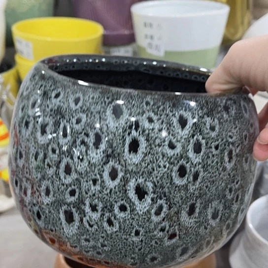 多肉绿植陶瓷花盆9.9包邮，有孔