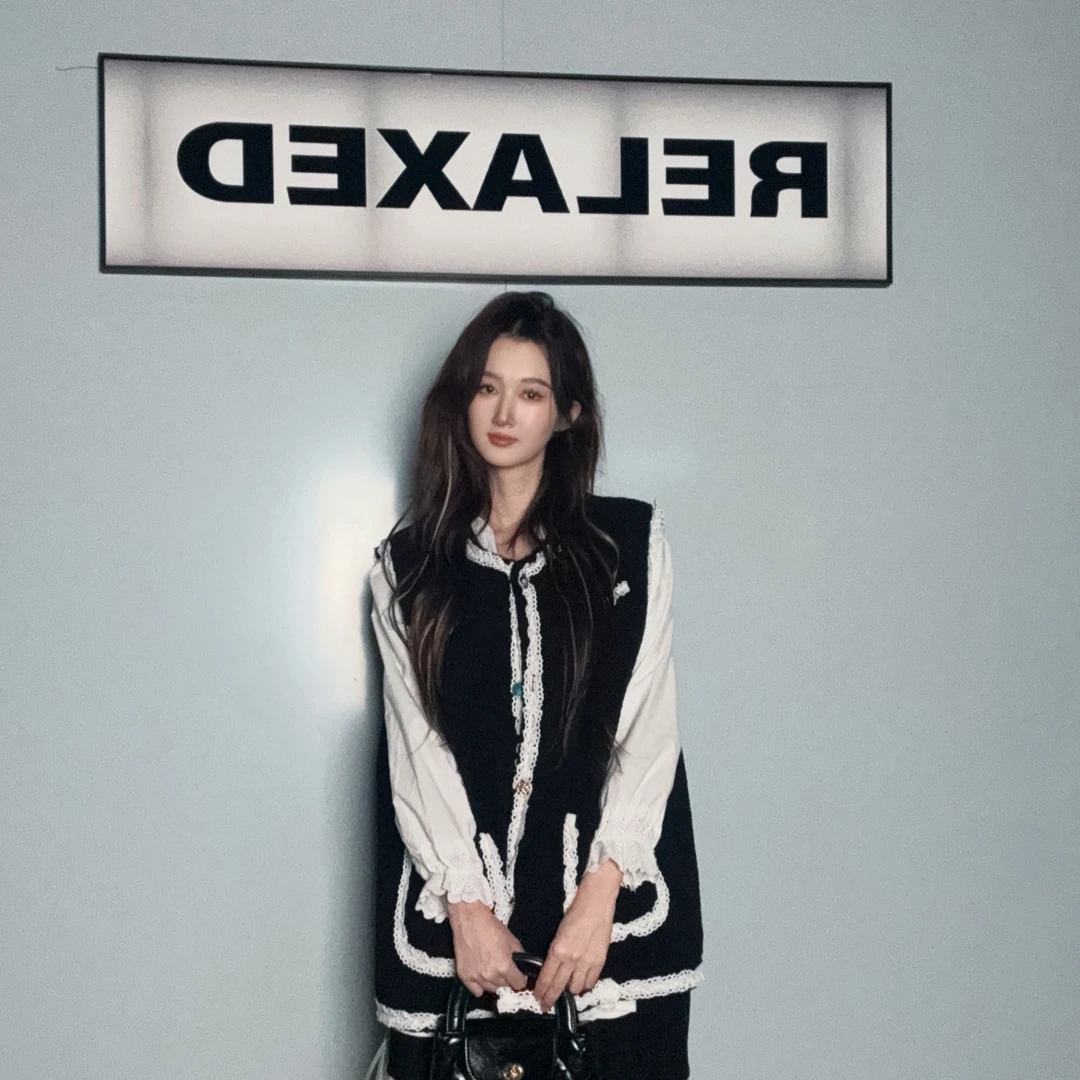 铂屋馆B52173法式花边拼接马甲外套女设计感大码小香风