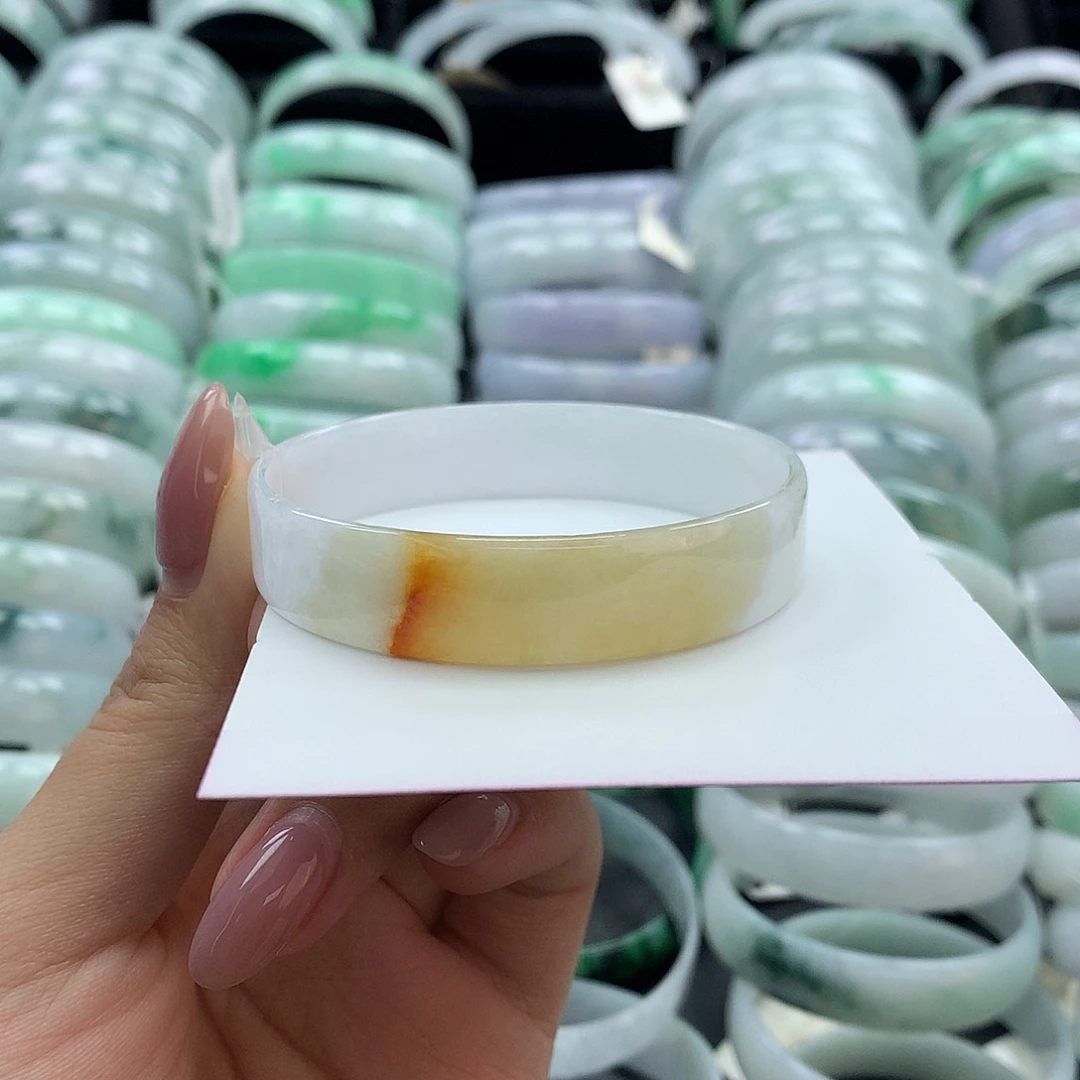 未镶嵌手镯翡翠公主