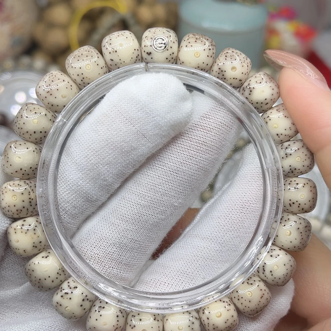 1***.星月菩提手串银标