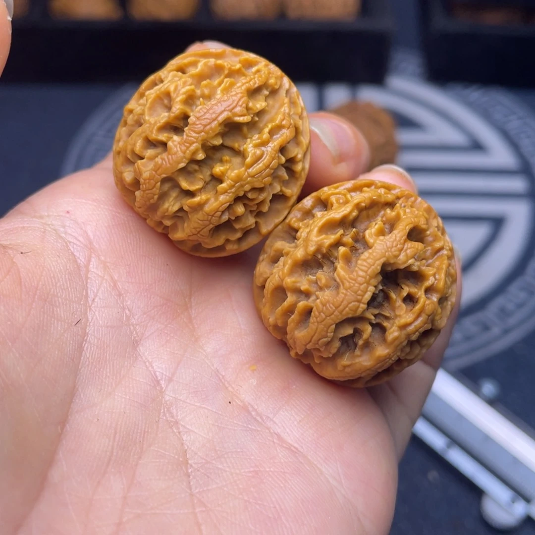 文玩核桃吊坠秦岭核桃9