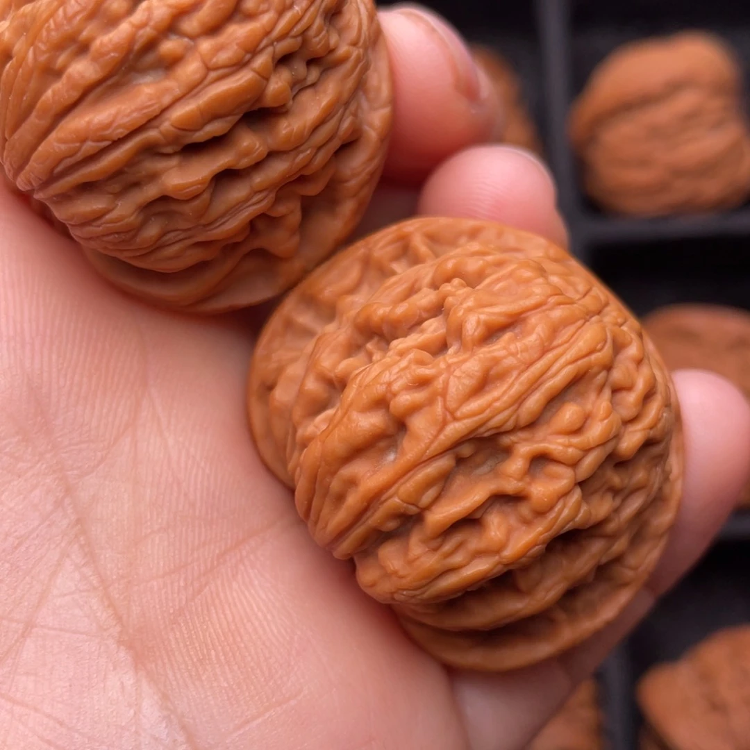 把件文玩核桃秦岭山脉文玩核桃