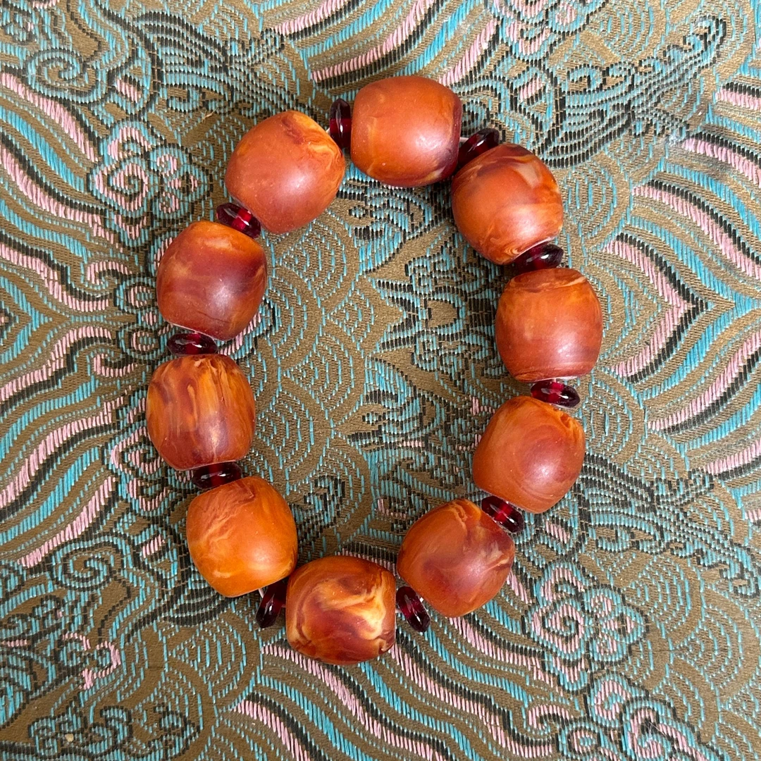 {闪购商品}策阳蜜蜡手串13