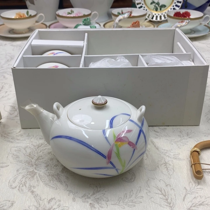 瓷片哈哈哈哈哈哈
