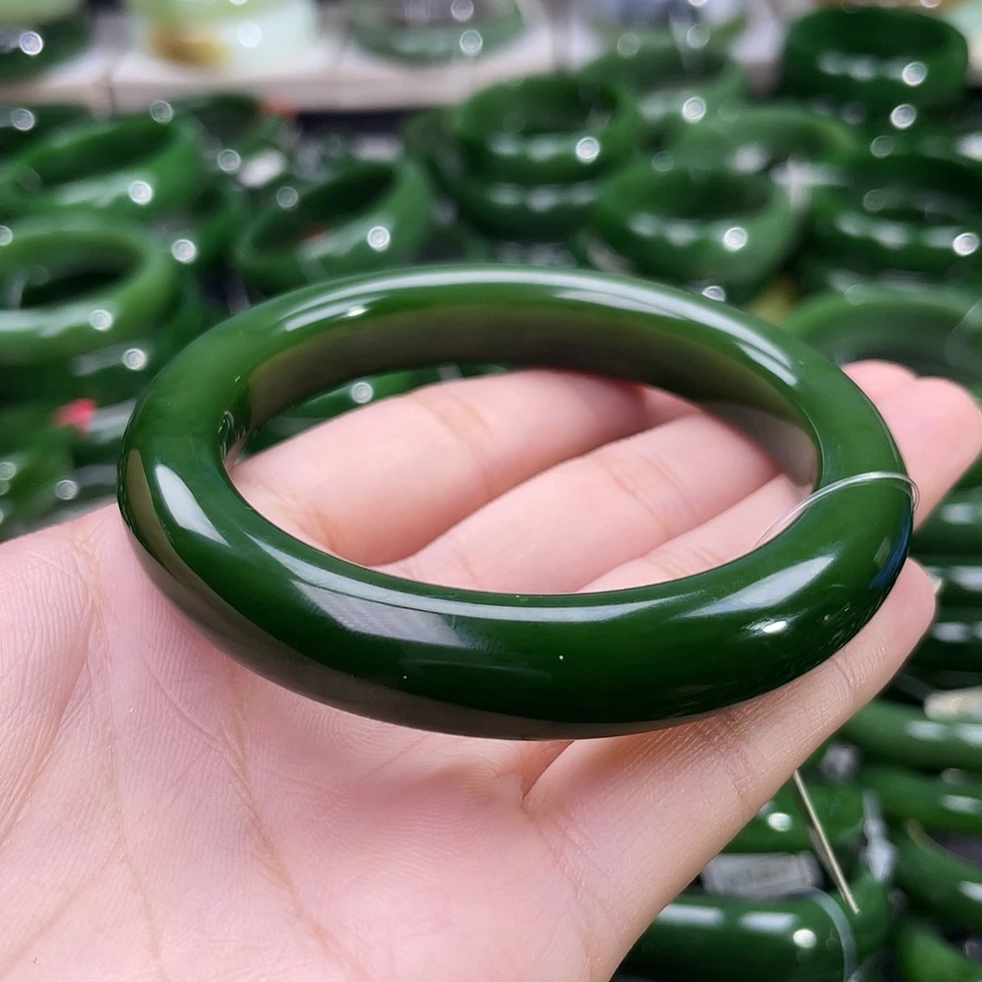 和田玉（碧玉）手镯未镶嵌
