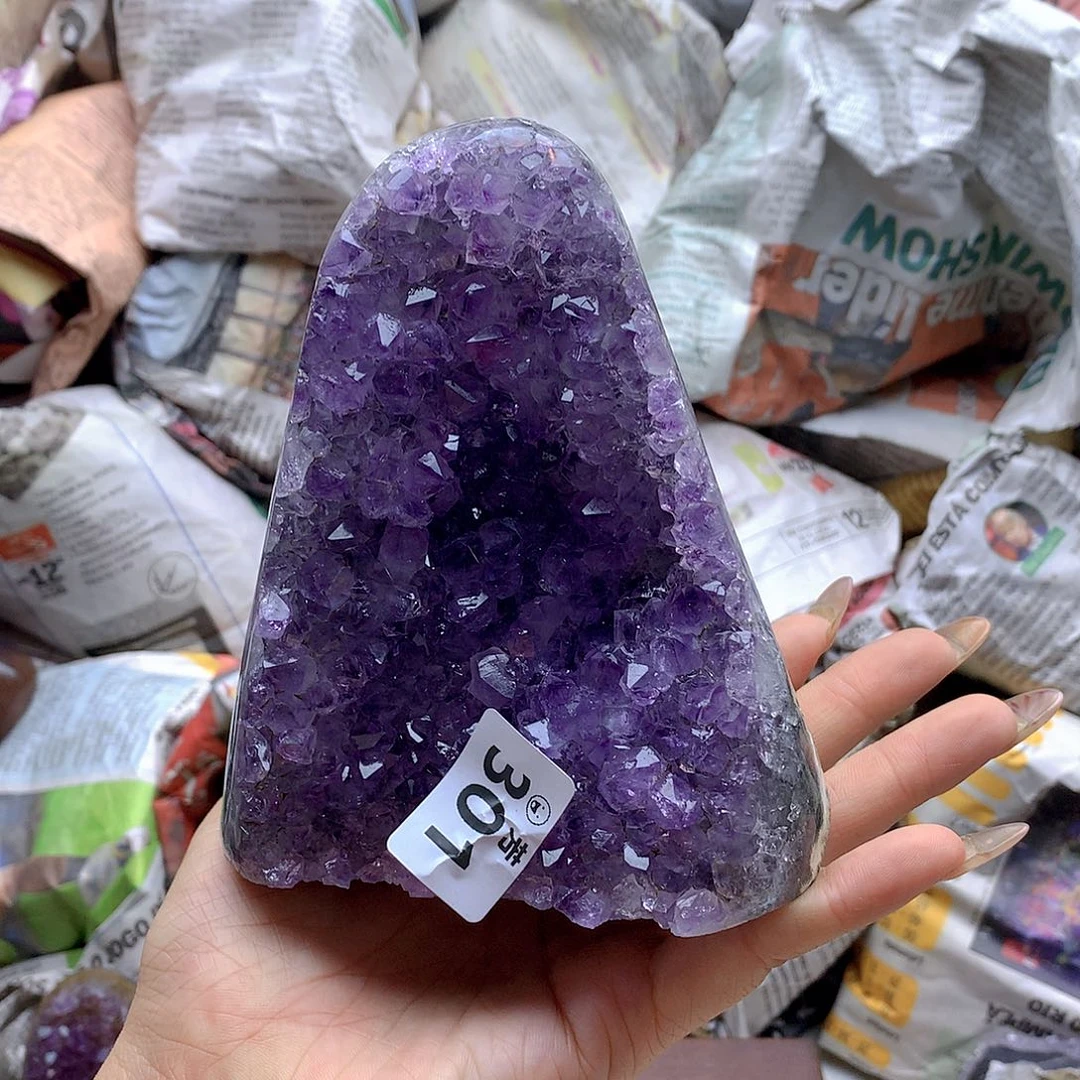 紫晶大型摆件（非配饰）未镶嵌