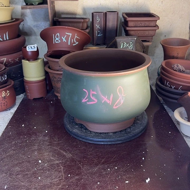 紫砂花盆，手工制作