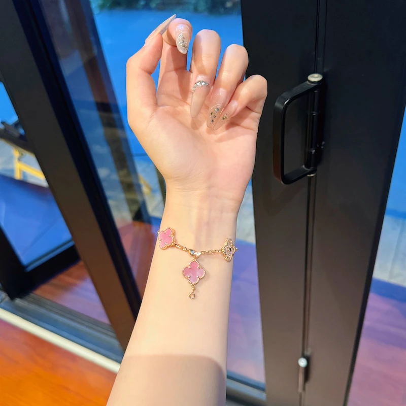 合成金属手链 四叶草幸运花双面手环白金色粉贝母满钻五花女少女