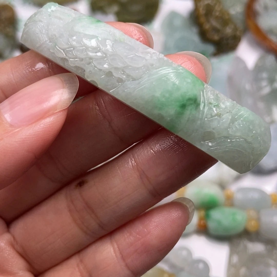 定制翡翠未镶嵌翡翠