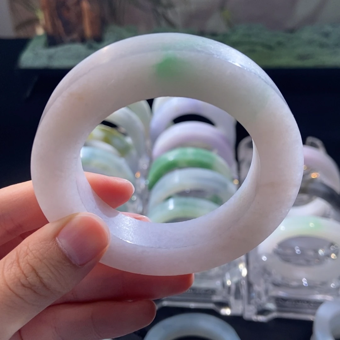 ～***仙定制翡翠未镶嵌翡翠手镯