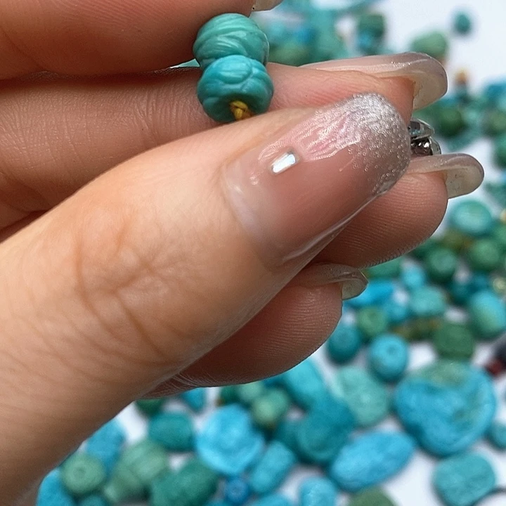 未镶嵌绿松石珠宝奇石