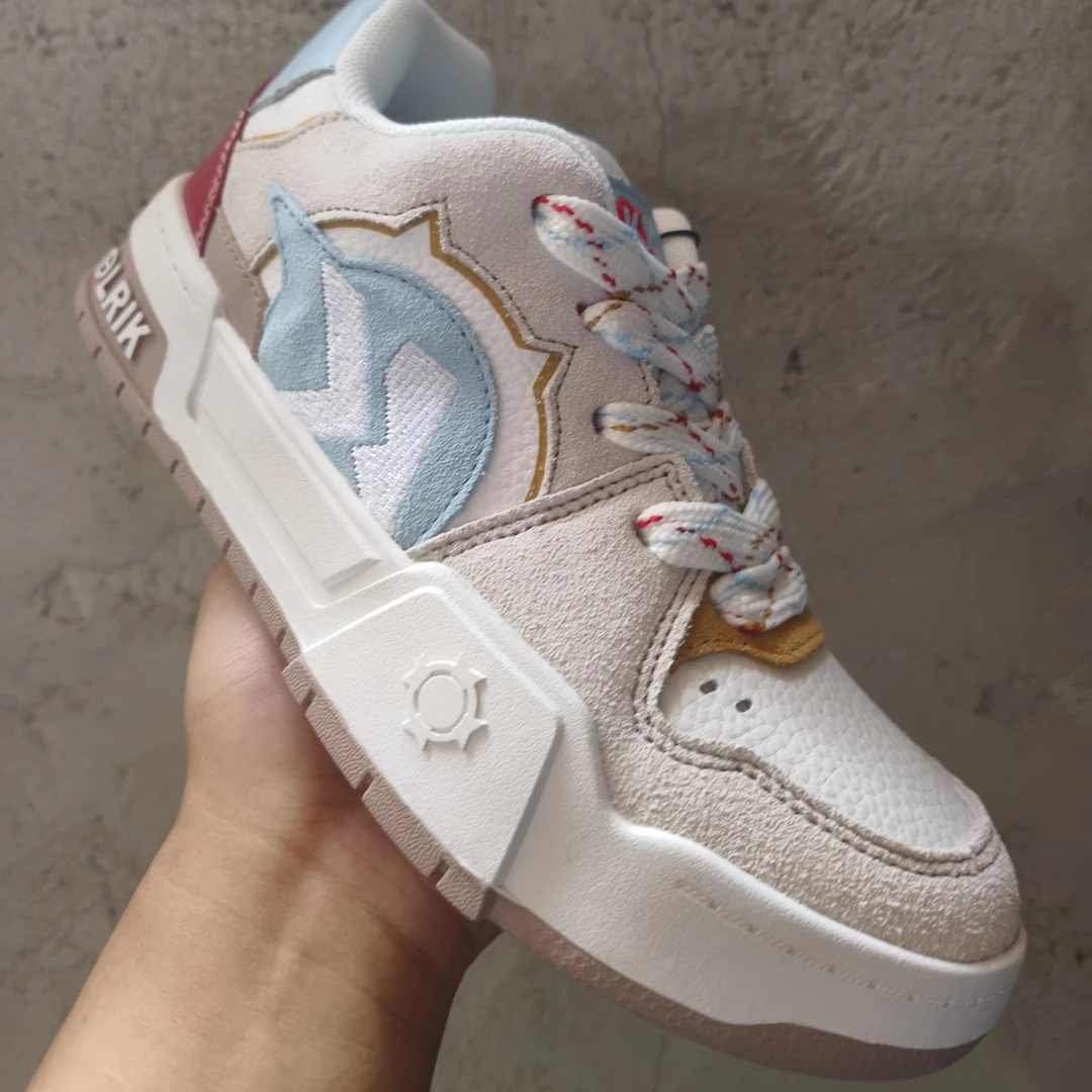 彩色OL男女休闲面包板鞋