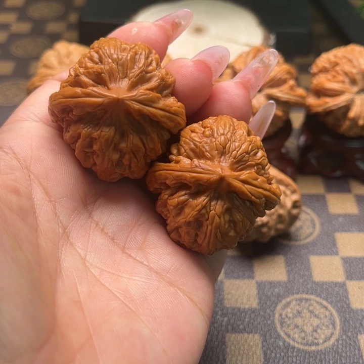 核桃41红锦鲤文玩