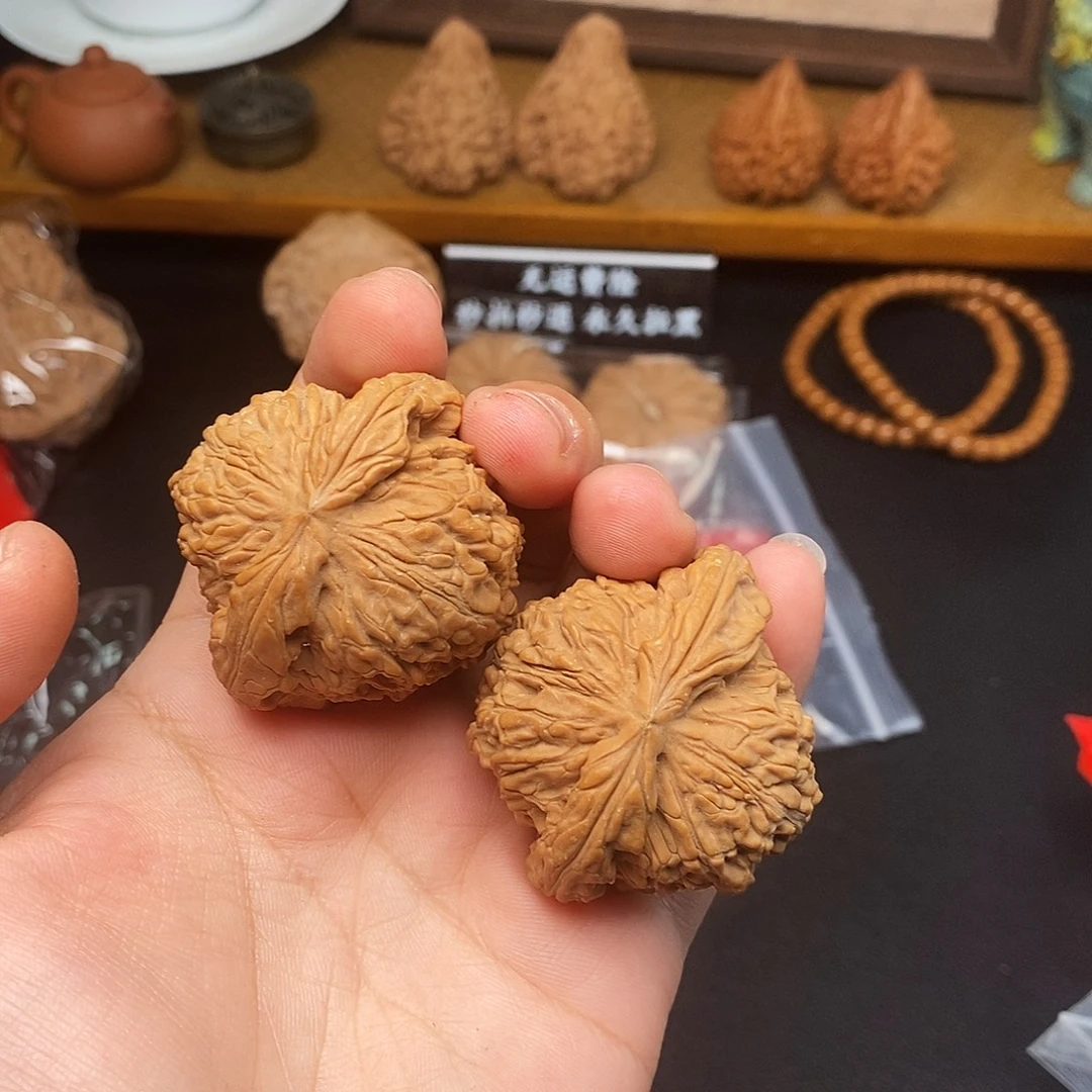 月***蒜把件文玩核桃南疆石