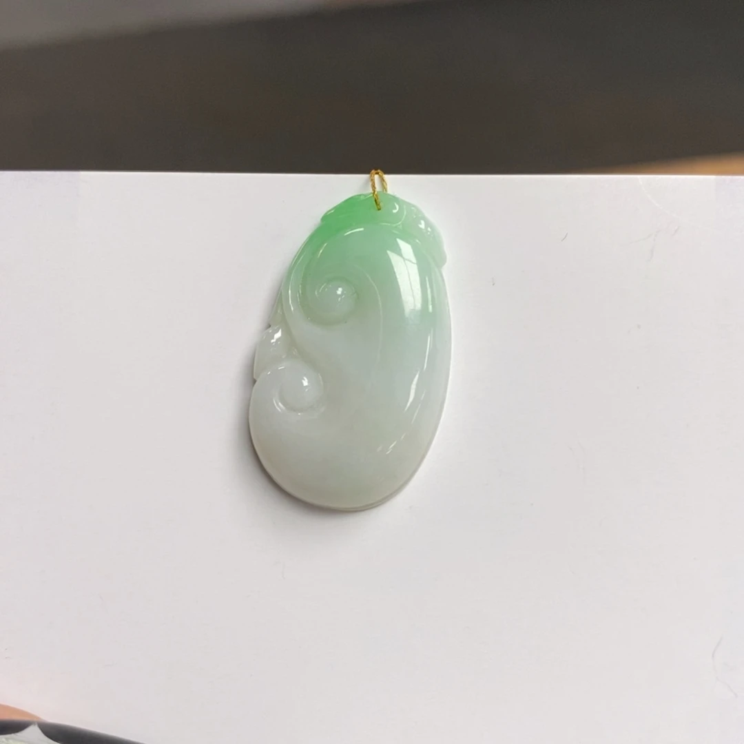 颈饰未镶嵌翡翠如意