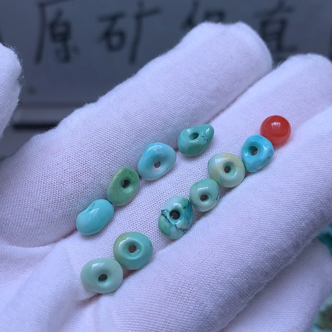 南红玛瑙未镶嵌珠宝奇石