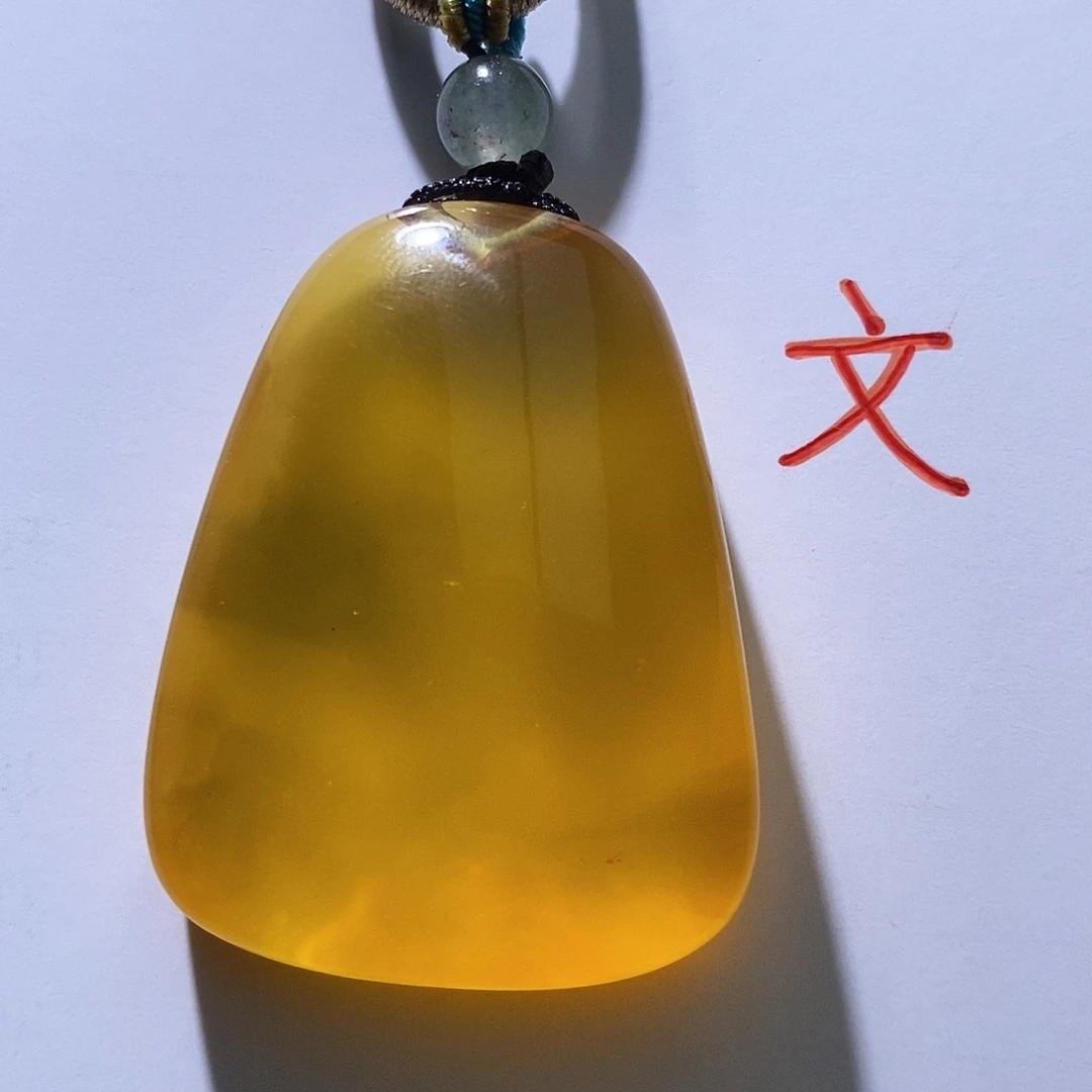 琥珀未镶嵌珠宝奇石76