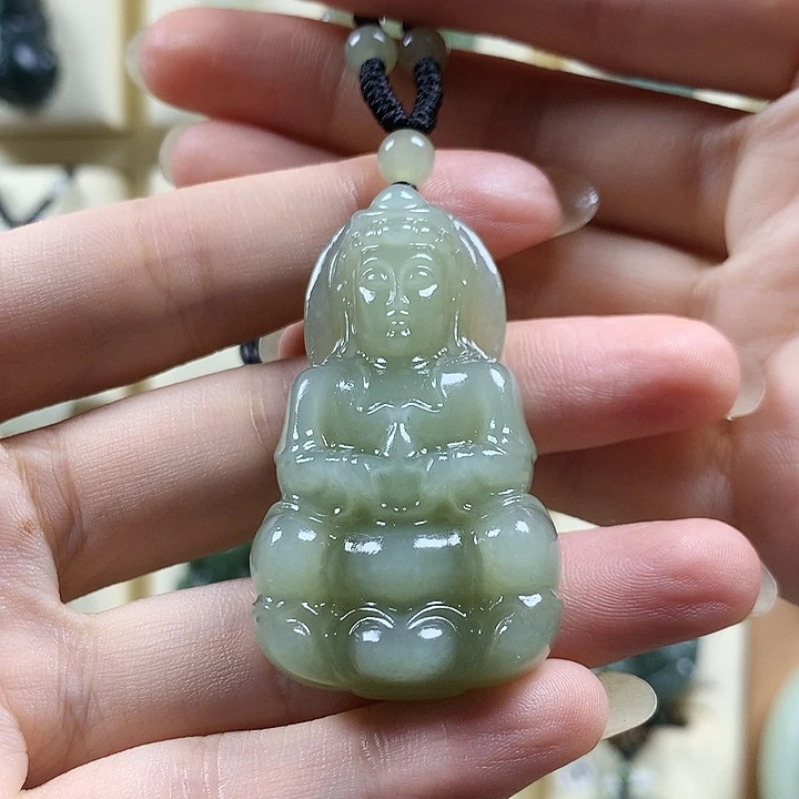 颈饰未镶嵌和田玉勿*我