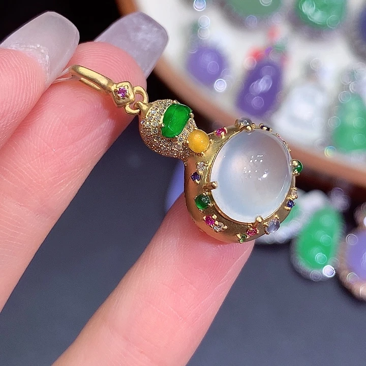 翡翠18K金镶嵌吊坠(不含链)