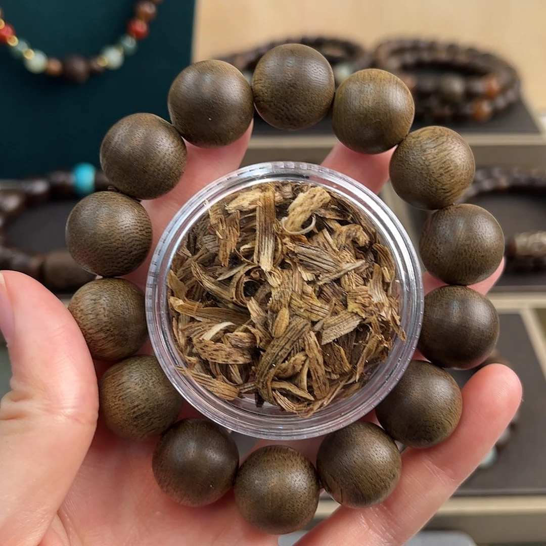 沉香沉香碎屑16mm文莱九分沉高油脂老料