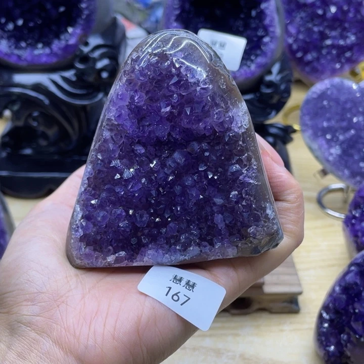 未镶嵌水晶大型摆件（非配饰）